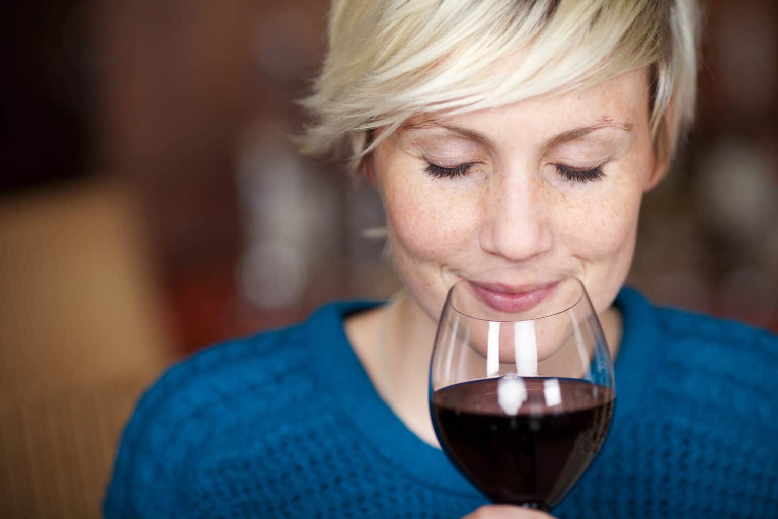 The Health Benefits and Challenges of Drinking Red Wine