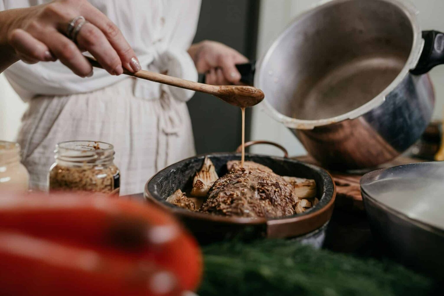 What to Eat and What to Avoid When Recovering from Food Poisoning What to Eat and What to Avoid When Recovering from Food Poisoning