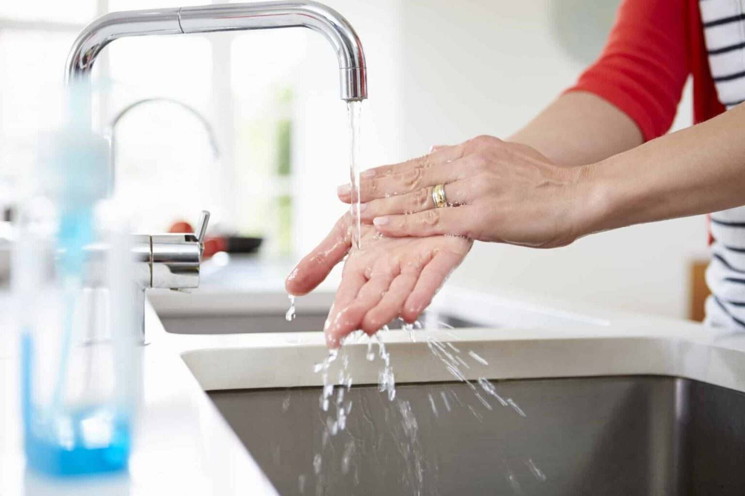 Should Food Handlers Require Mandatory Vaccinations Such As Hepatitis A? Should Food Handlers Require Mandatory Vaccinations Such As Hepatitis A?