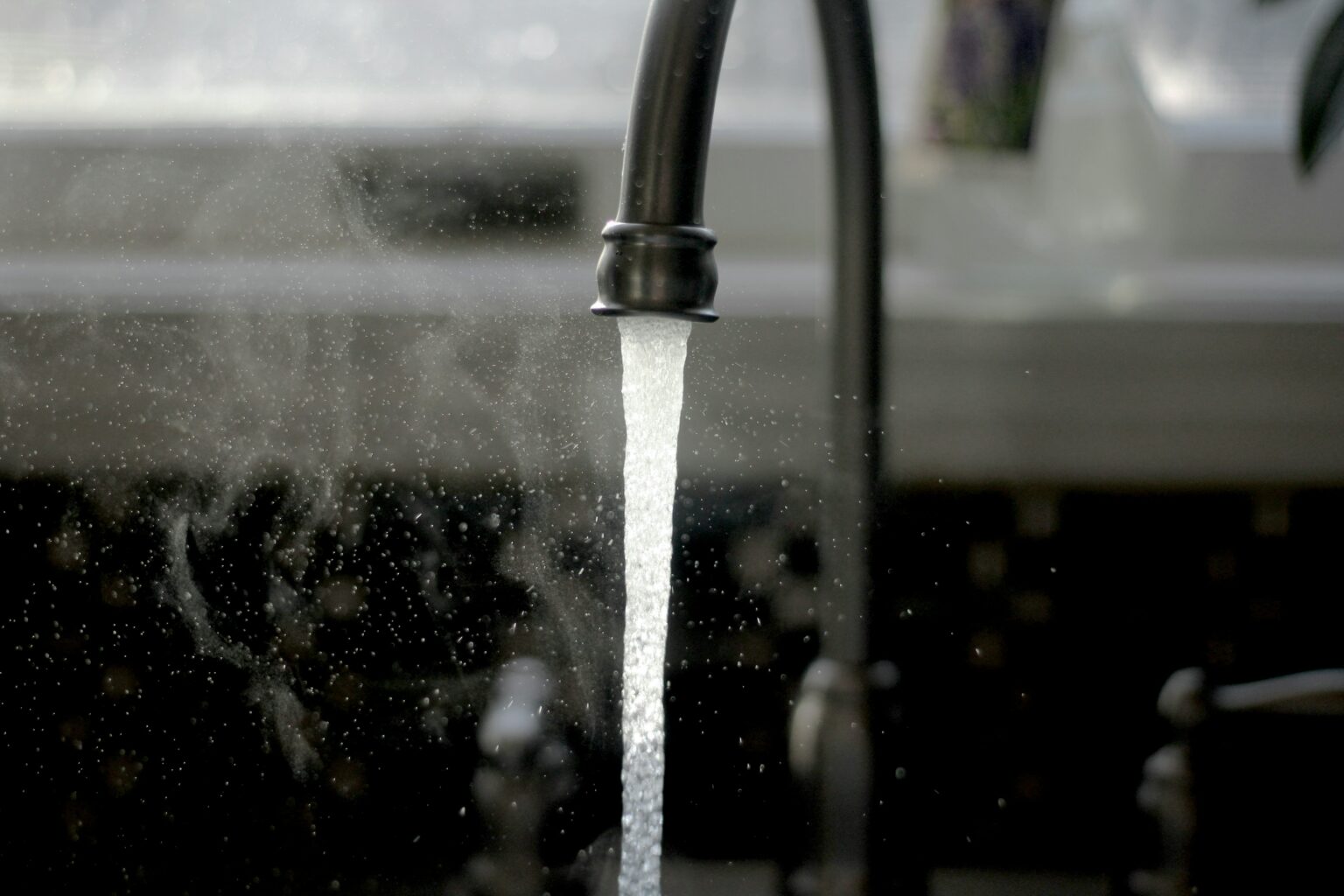 The Tap Water Traveler: Is It Ever Safe?