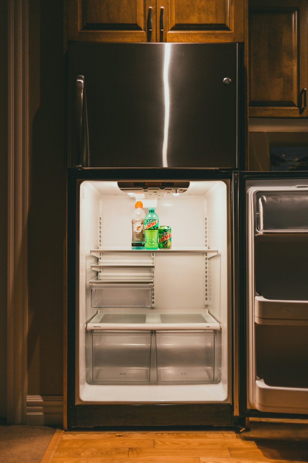 Smart Fridges and Food Safety: Hype or Helpful? Smart Fridges and Food Safety: Hype or Helpful?
