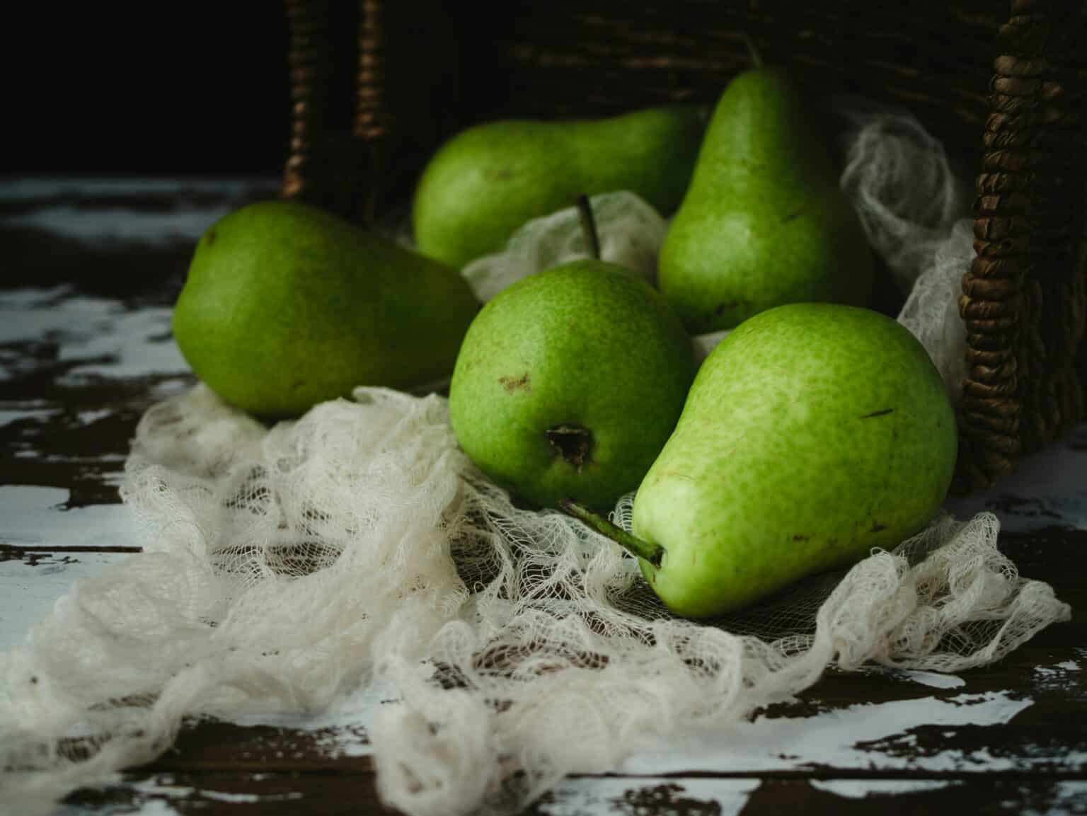 Stop Eating These Pears Because of Lead and Cadmium Contamination