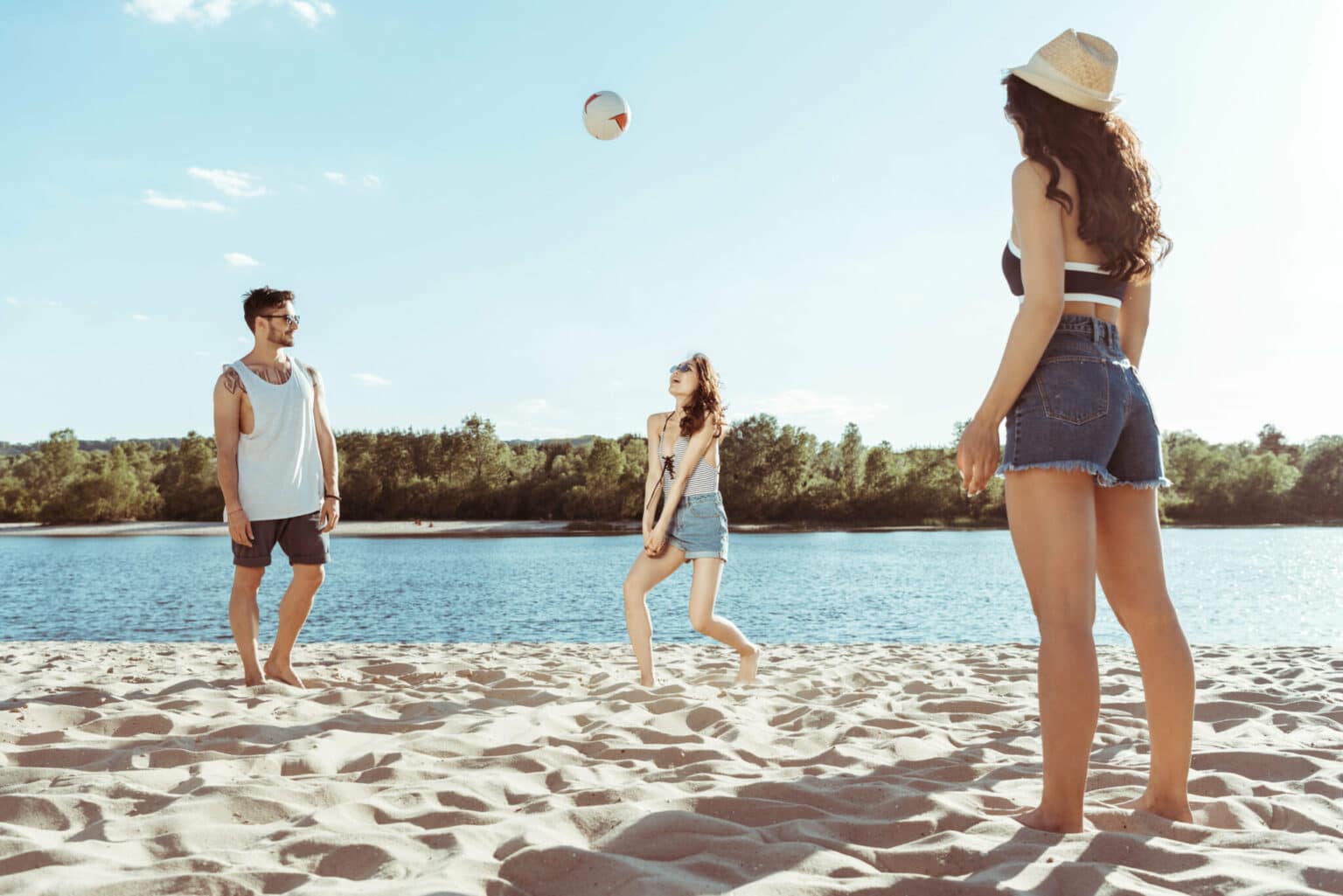 Dozens of U.S. Beaches Closed or Under Advisory Over Labor Day Due to Fecal Contamination Dozens of U.S. Beaches Closed or Under Advisory Over Labor Day Due to Fecal Contamination