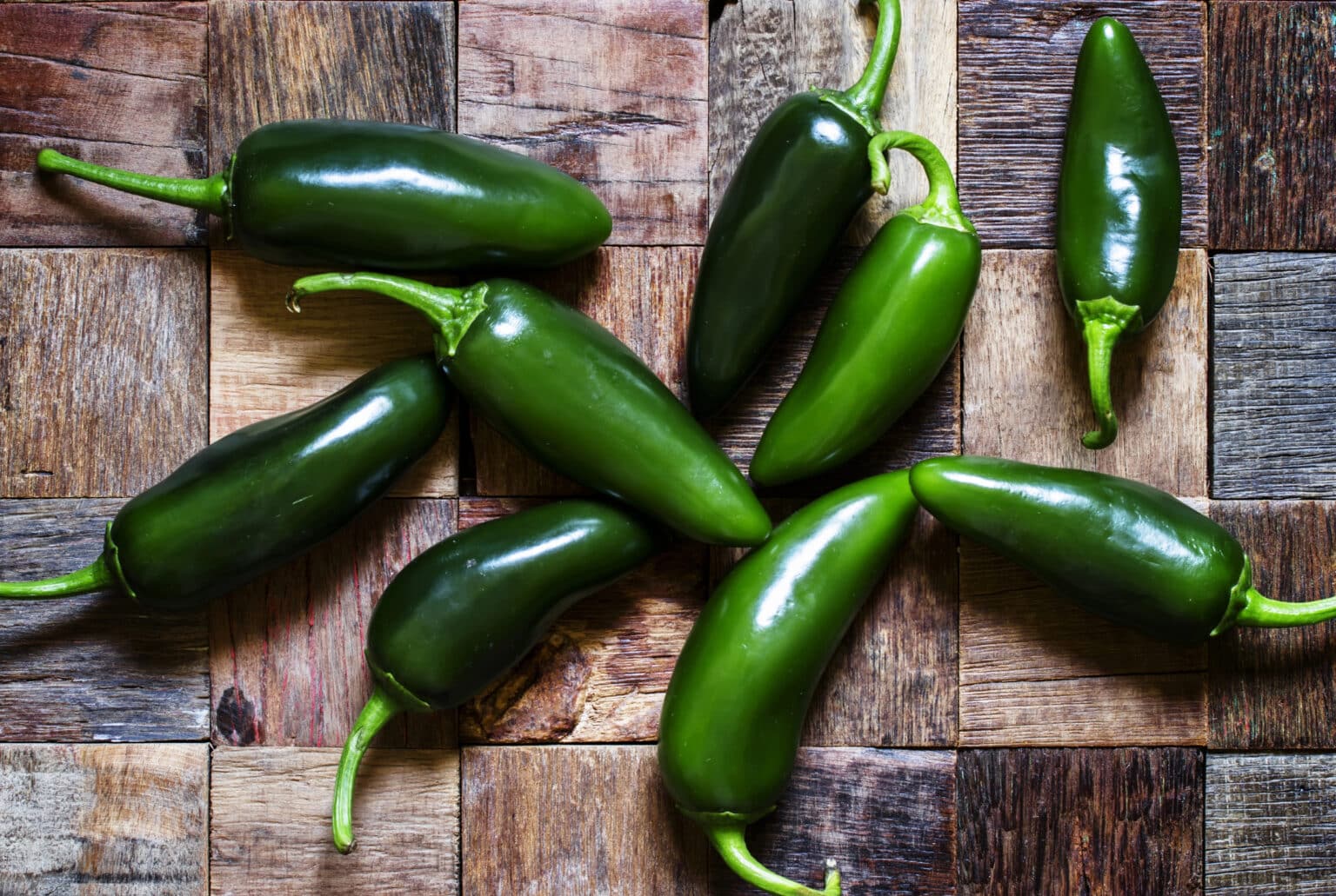 Chipotle Pulls Jalapeños From Minnesota Restaurants as Salmonella Outbreak Grows to 110 Chipotle Pulls Jalapeños From Minnesota Restaurants as Salmonella Outbreak Grows to 110